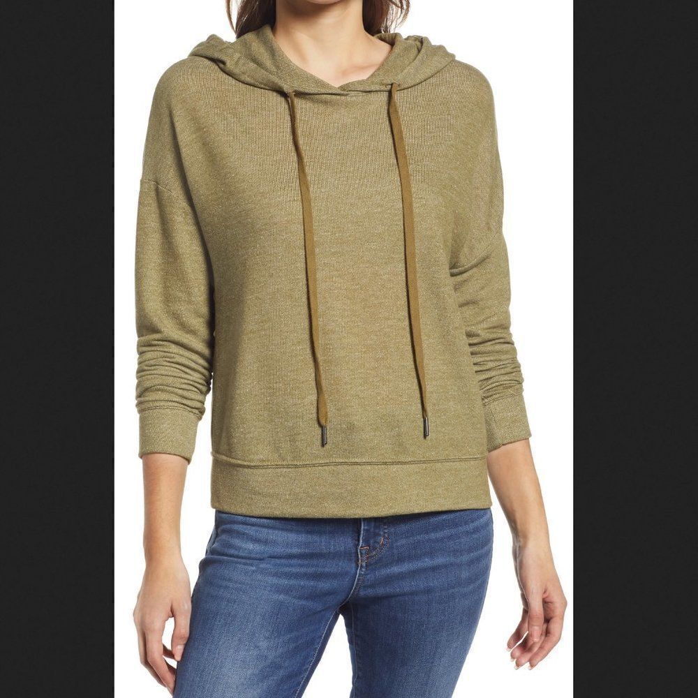 ‎Everleigh Olive Green  Hoodie Size M